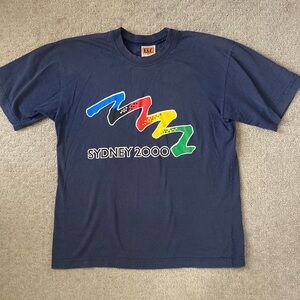 Vintage Sydney 2000 Olympics tee, Men's Large.